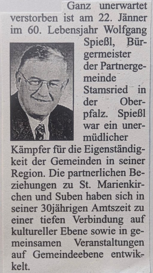 Der Zeitungsausschnitt, den der Chronist danebenklebte